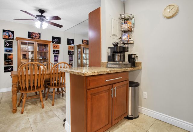 6411 BAY CLUB Drive 2, Fort Lauderdale, FL 33308