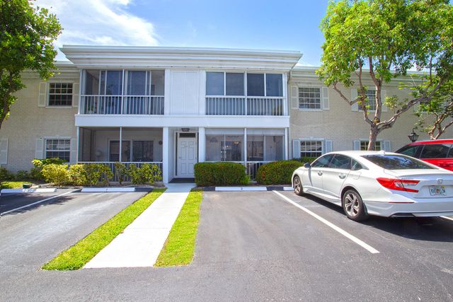 6411 BAY CLUB Drive 2, Fort Lauderdale, FL 33308