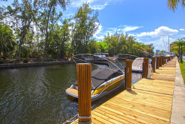 6411 BAY CLUB Drive 2, Fort Lauderdale, FL 33308