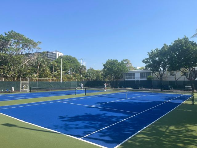 6411 BAY CLUB Drive 2, Fort Lauderdale, FL 33308