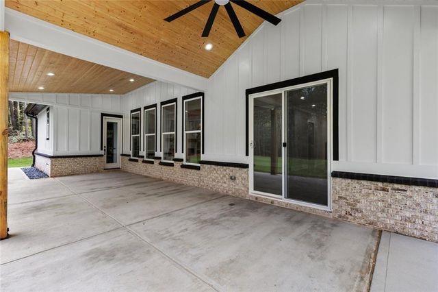 91 Beech Creek Circle, Winder, GA 30680