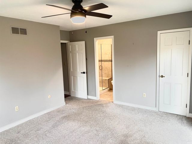 55633 Blue Jay Drive, South Bend, IN 46619