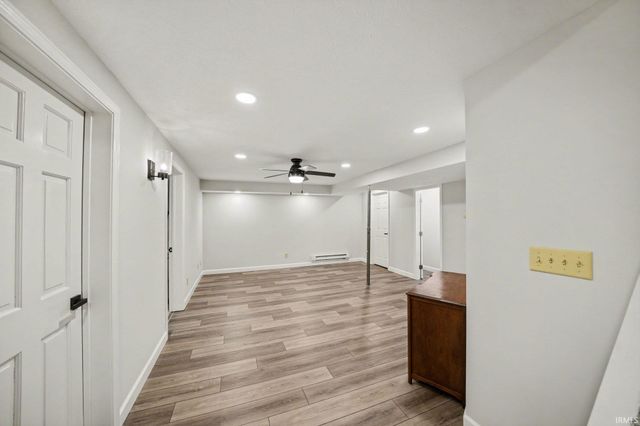 55633 Blue Jay Drive, South Bend, IN 46619