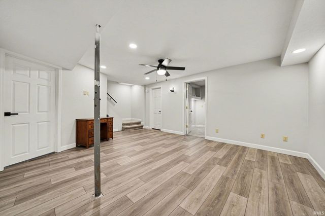 55633 Blue Jay Drive, South Bend, IN 46619