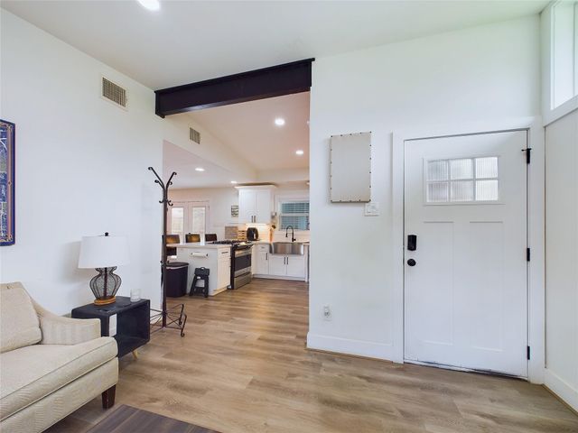 7609 Amelia Road, Houston, TX 77055