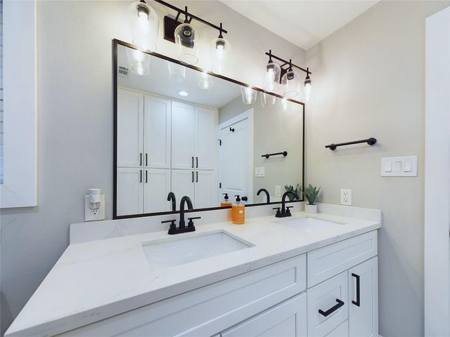 7609 Amelia Road, Houston, TX 77055