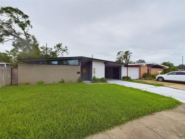 7609 Amelia Road, Houston, TX 77055