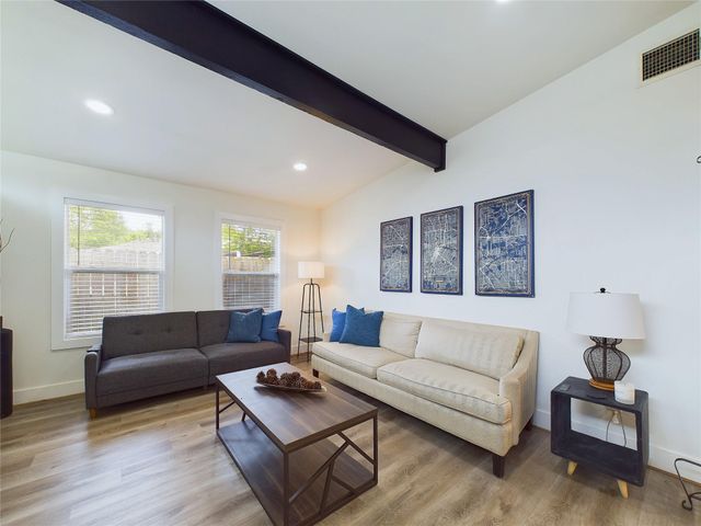 7609 Amelia Road, Houston, TX 77055