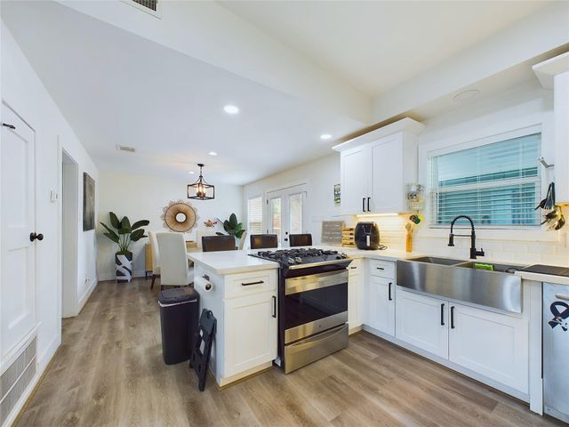 7609 Amelia Road, Houston, TX 77055
