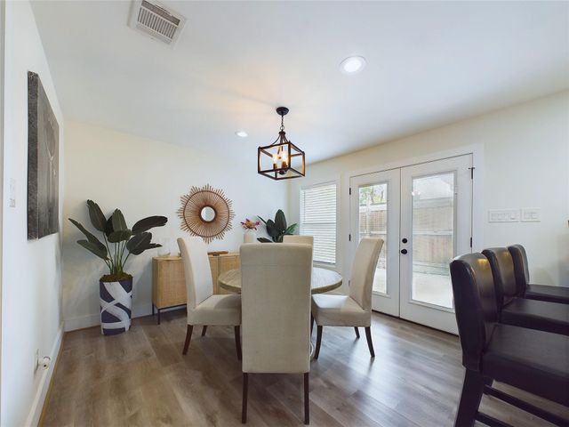 7609 Amelia Road, Houston, TX 77055