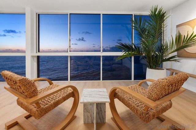 939 Coast 14C, La Jolla, CA 92037