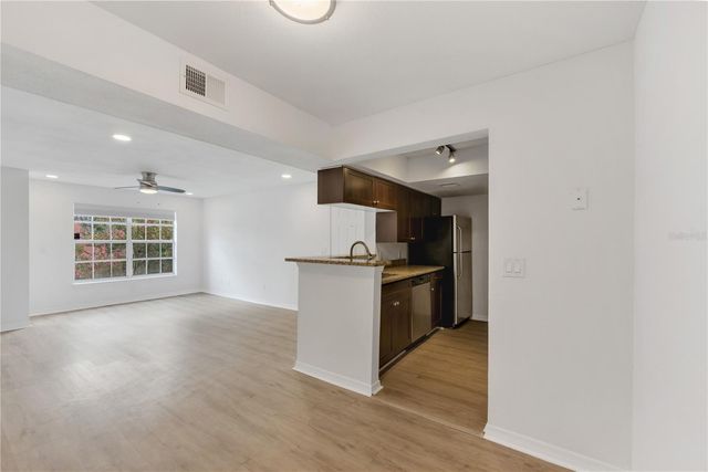 10200 GANDY BOULEVARD N 1205, St Petersburg, FL 33702