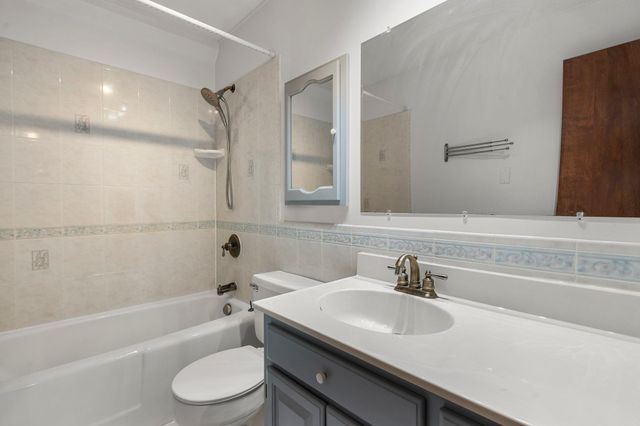 1920 S 1st Street 408, Minneapolis, MN 55454