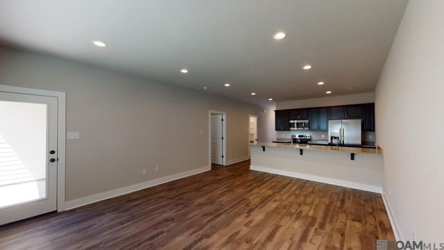 17172 Oak Lawn Boulevard, Prairieville, LA 70769