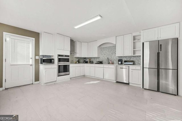 9800 Foxworth Drive, Alpharetta, GA 30022