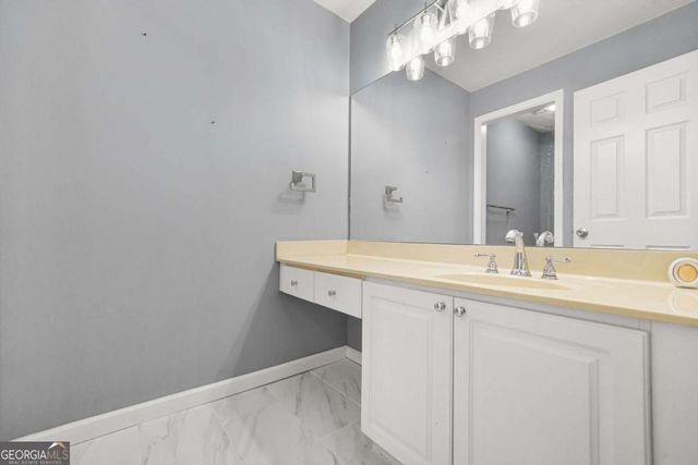 9800 Foxworth Drive, Alpharetta, GA 30022