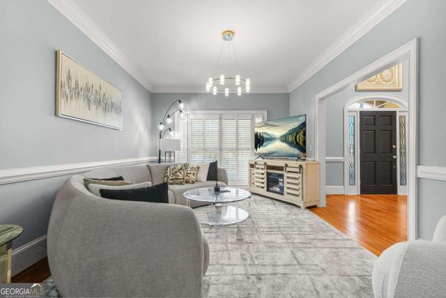 9800 Foxworth Drive, Alpharetta, GA 30022