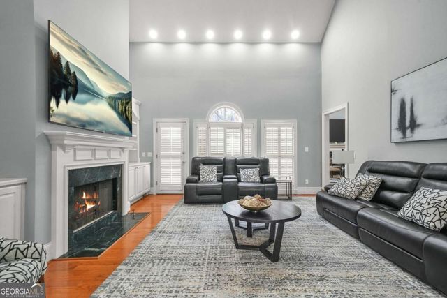 9800 Foxworth Drive, Alpharetta, GA 30022