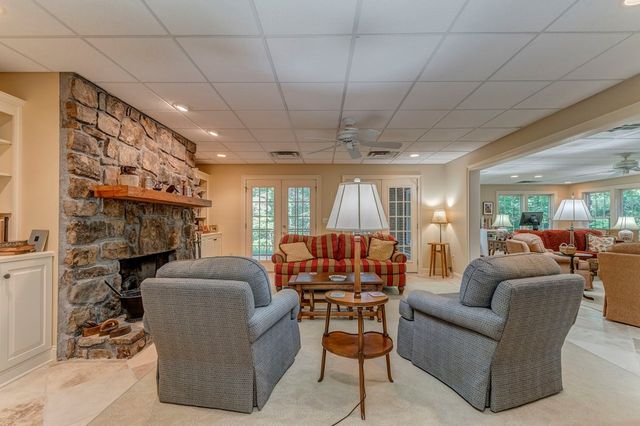 259 Paradise Drive, Rocky Face, GA 30740