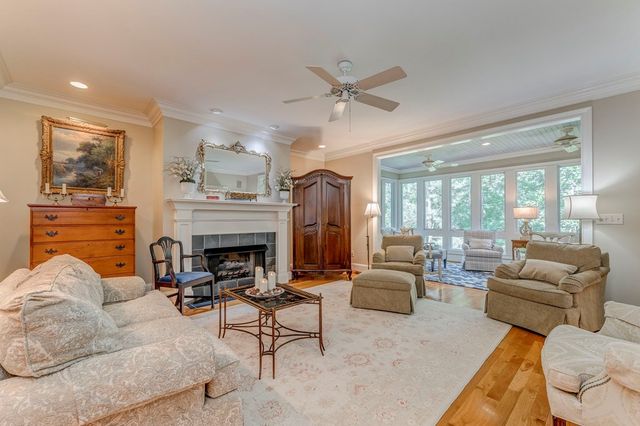 259 Paradise Drive, Rocky Face, GA 30740