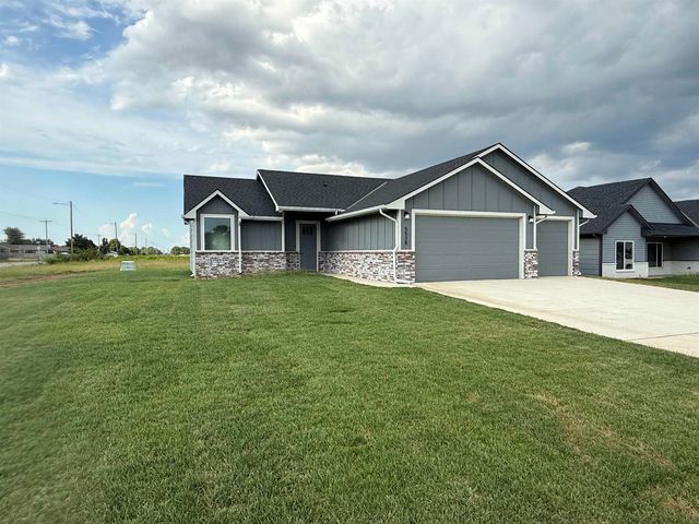 5538 W 42nd Street South, Wichita, KS 67215