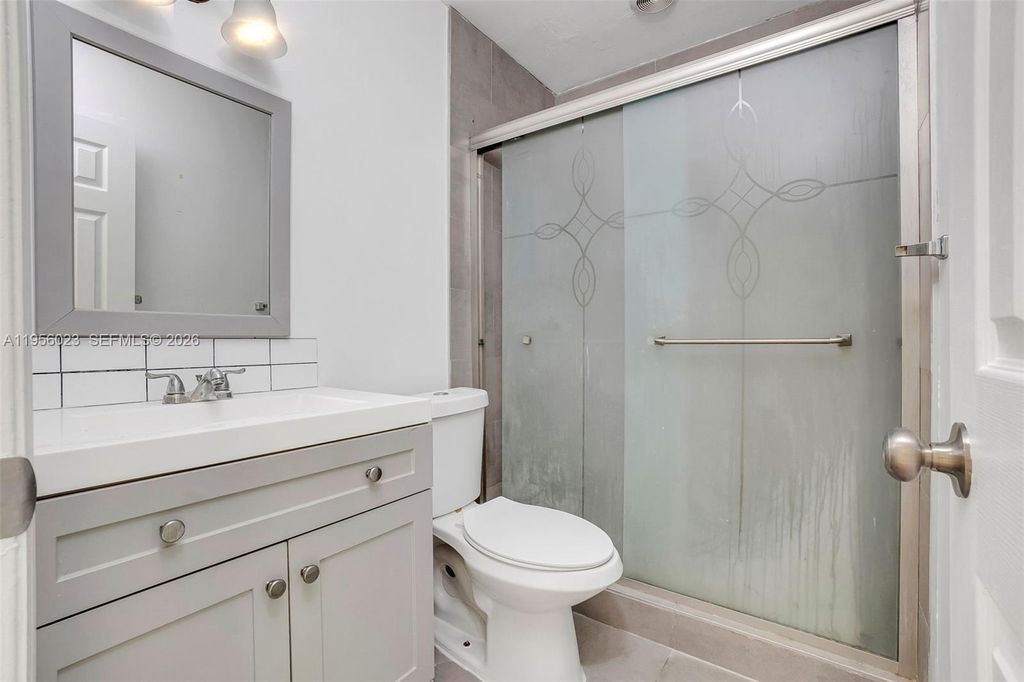 Image 22 of property listing at 746 NW 3rd St, Florida City, FL 33034