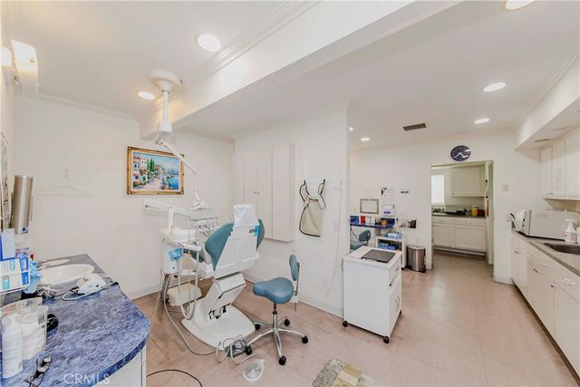 1629 Crenshaw, Torrance, CA 90501