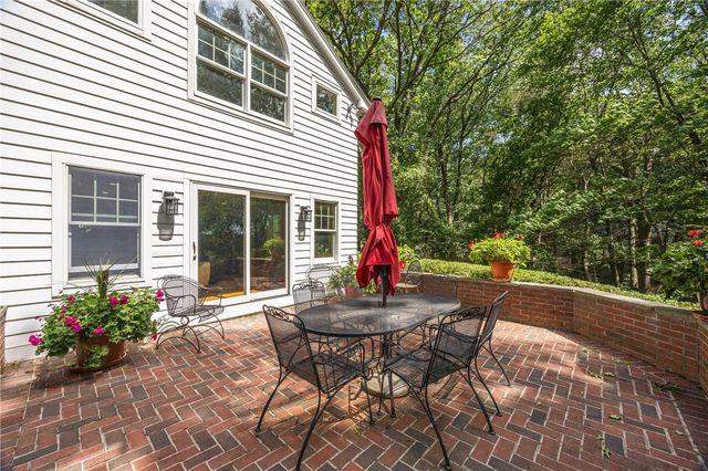 575 Thomas Avenue, Irondequoit, NY 14617
