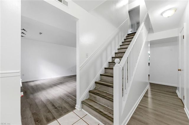 165 Little John PL, Newport News, VA 23602