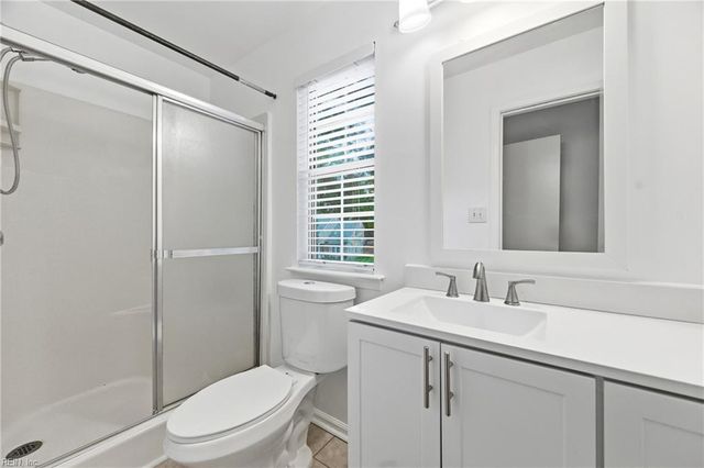 165 Little John PL, Newport News, VA 23602