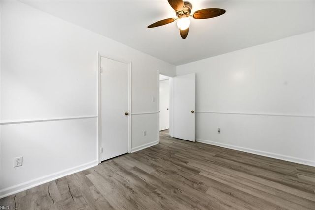 165 Little John PL, Newport News, VA 23602