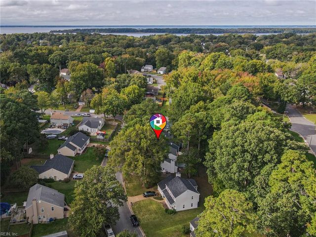 165 Little John PL, Newport News, VA 23602