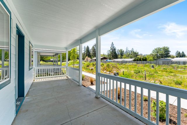 1407 Fruitdale Drive UNIT 2, Grants Pass, OR 97527