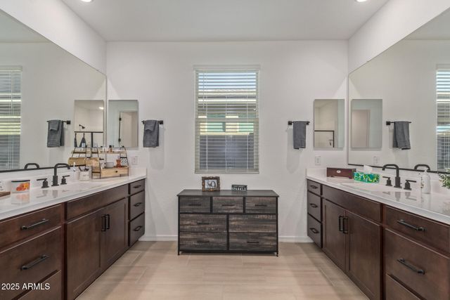 4514 W Hazel Lane, San Tan Valley, AZ 85144