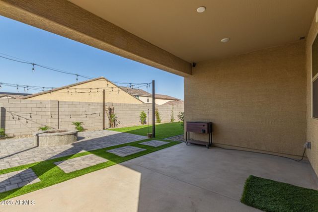 4514 W Hazel Lane, San Tan Valley, AZ 85144