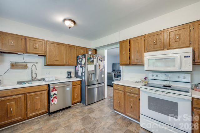 679 Fairforest Road, Chester, SC 29706