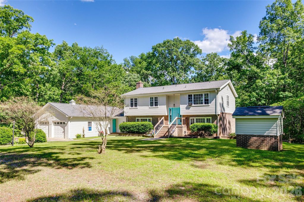 679 Fairforest Road, Chester, SC 29706