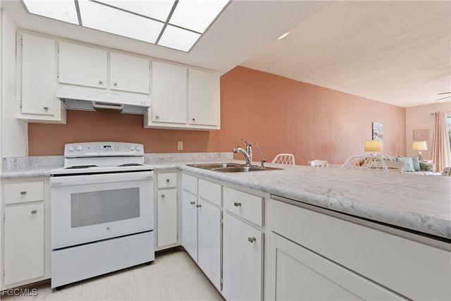 2231 E 5th ST 108, Lehigh Acres, FL 33936