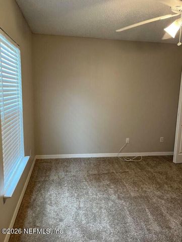 11008 APPLE BLOSSOM Trail W, Jacksonville, FL 32218