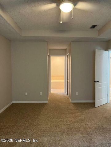 11008 APPLE BLOSSOM Trail W, Jacksonville, FL 32218