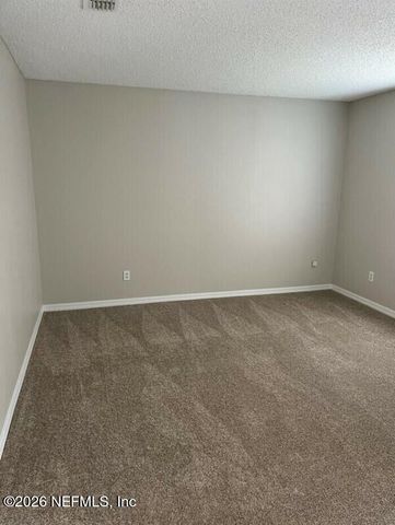 11008 APPLE BLOSSOM Trail W, Jacksonville, FL 32218