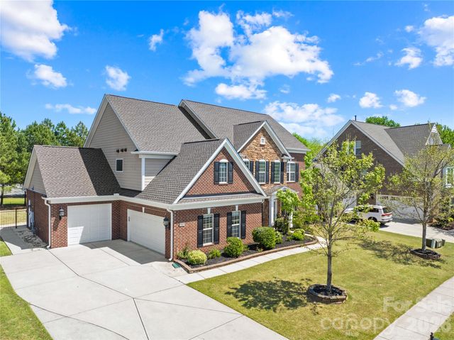 2805 Julian Glen Circle, Waxhaw, NC 28173