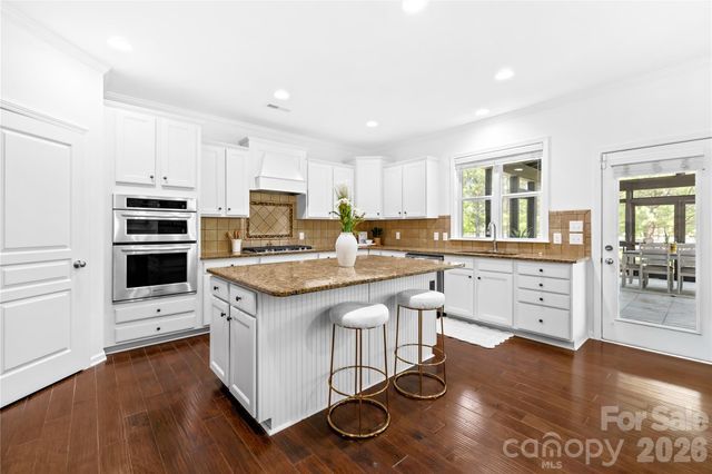 2805 Julian Glen Circle, Waxhaw, NC 28173