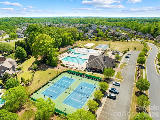 2805 Julian Glen Circle, Waxhaw, NC 28173