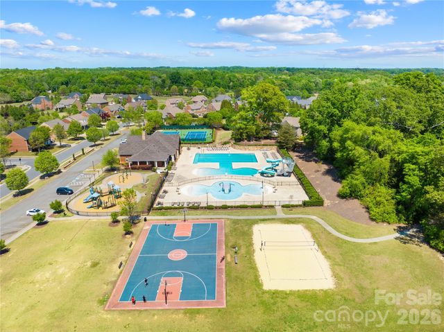 2805 Julian Glen Circle, Waxhaw, NC 28173