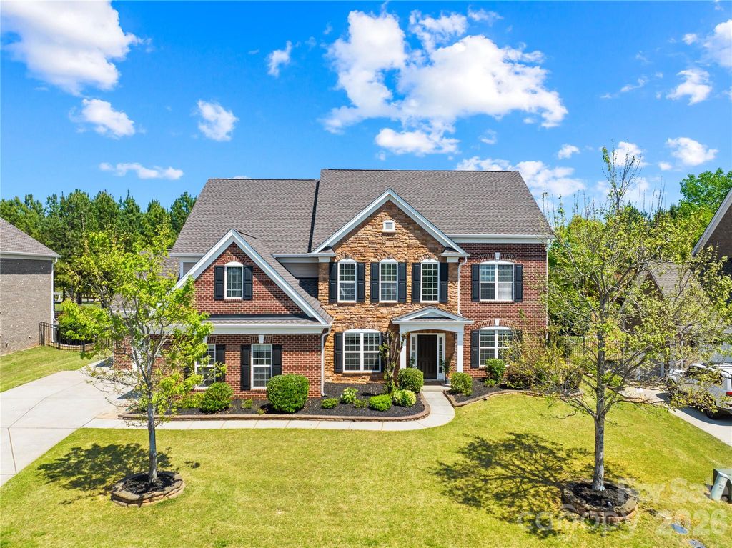 2805 Julian Glen Circle, Waxhaw, NC 28173
