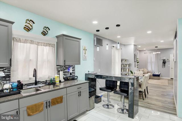 2005 SWATARA ST, Harrisburg, PA 17104