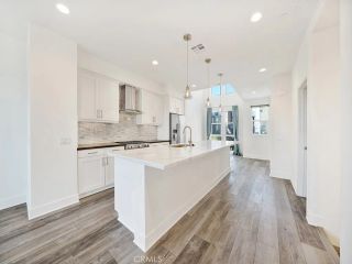 1658 Topanga, Costa Mesa, CA 92627