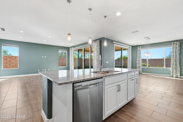 14257 N Lava Falls Trail, Marana, AZ 85658