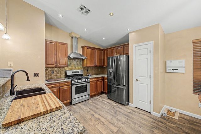 5482 W Dove Mountain Park Road, Marana, AZ 85658